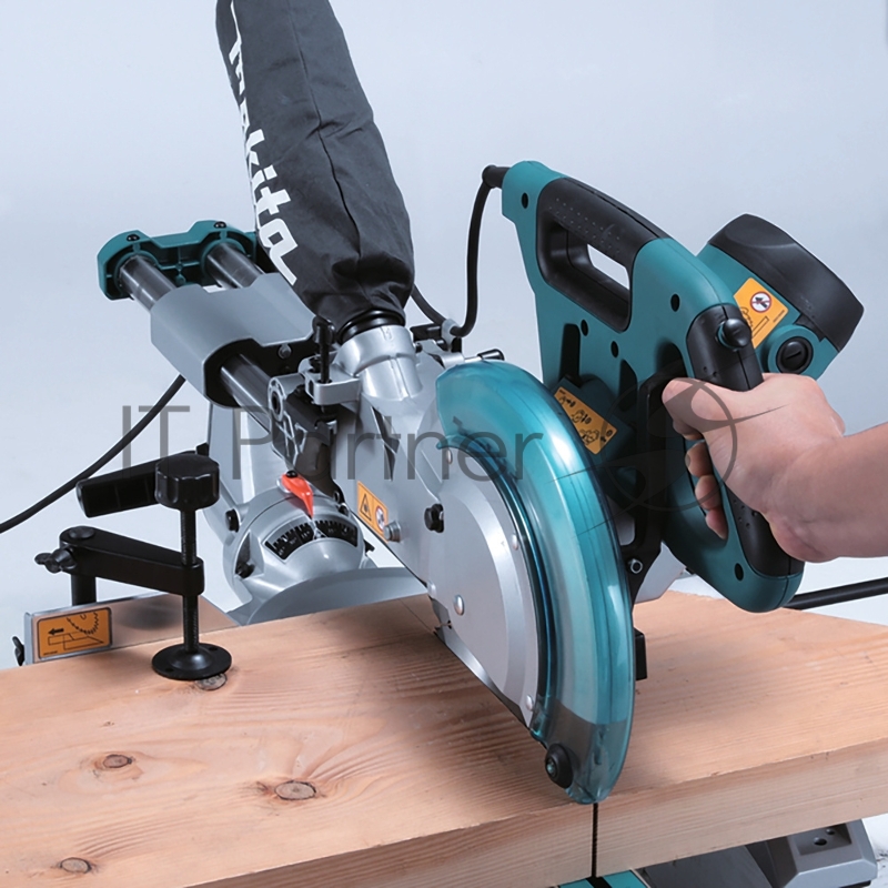 Торцовочная пила Makita LS1018LN