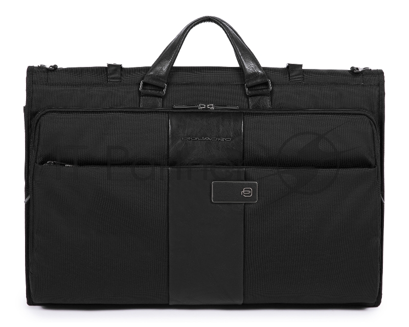 Сумка для костюма Piquadro Brief2 PA4344BR2/N черный натур.кожа/нейлон