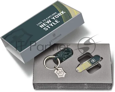 Нож перочинный Victorinox Classic SD New York Style (0.6223.E223) 58мм 7 функций зеленый подар.коробка