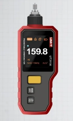 Виброметр UNI-T UT311A Ускорение (O-P): 0,1~199,9 м/с², частотная характеристика: 10 Гц-15 кГц, Скорость (RMS): 0,1~199,9 мм/с, частотная характеристика: 10 Гц~1,5 кГц, Смещение (PP): 0,001 ~ 1999 мкм, частотная характеристика: 10 Гц ~ 1 кГц фонарик, поворотный экран; 2,4-дюймовый цветной TFT-экран, литиевая батарея 1350 мА·ч/3,7 В