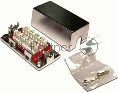 Соединитель Lanmaster LAN-CNB-STP5E (упак.:1шт) 1м серебристый