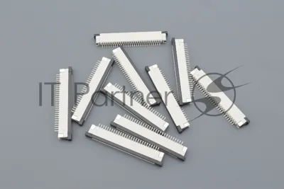 Разъем FPC Half Coverage Top Contact 1.0K-BS-28PWB 28 pin высота 2мм шаг 1мм 10 шт