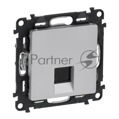 Розетка комп(RJ45) 1-ая 5 кат UTP Valena LIFE DIY Алюм