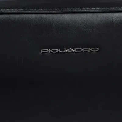 Чехол Piquadro Blue Square AC6895B2/N черный натур.кожа