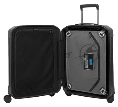Чемодан Piquadro PQ LIGHT (BV4425PQL/NO) 40x55x20см 31л. 1.99кг. поликарбонат черный