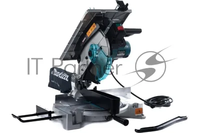 Пилы электрические дисковые, торцовочные Makita LH1040 Пила комб,1650Вт,4800об\м,дискф260х30мм,рез-93х95мм,14кг,кор,наклон-45\0гр,поворот-45\45гр