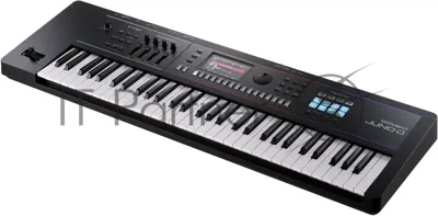 Цифровой синтезатор ROLAND [JUNO-D6] с 61 клавишей (чувствительность к нажатию), движком ZEN-Core. Более 3 800 звуков, 95 наборов ударных, 128 пользовательских пресетов, 8-дорожечный секвенсор (64 шага), микрофонный вход, USB-C, вес 5,8 кг.