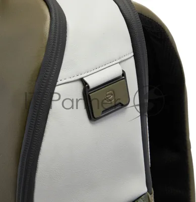 Рюкзак мужской Piquadro Urban CA7165UB00/VEGR хаки натур.кожа