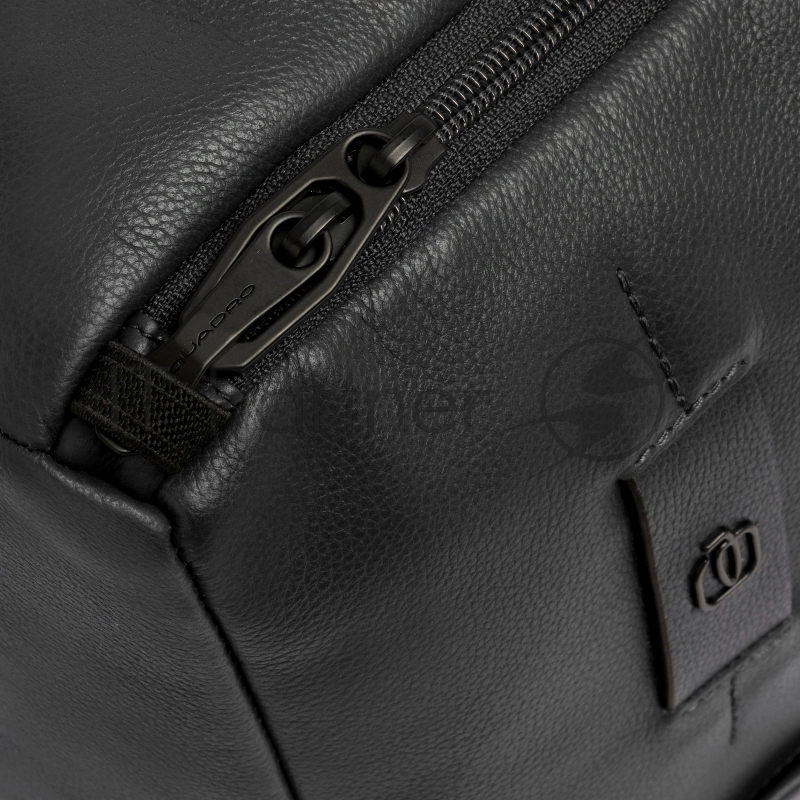 Рюкзак мужской Piquadro Russel CA7162W137/N черный натур.кожа
