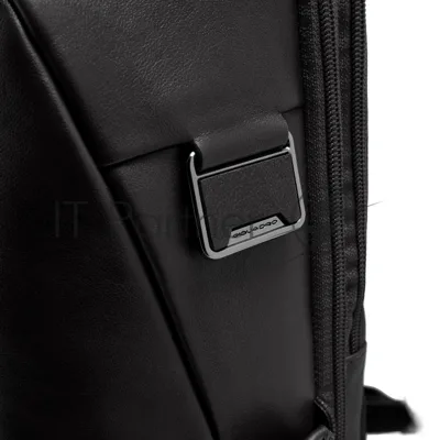 Рюкзак мужской Piquadro Victor CA7182W143/N черный натур.кожа