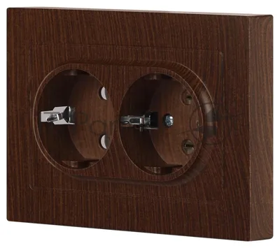 Розетка Intro Accent 6-205-10 , 2X2P+E Schuko, 16А-250В, IP20, СУ, AL/CU, венге | Б0063502 | Intro
