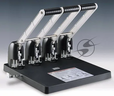 Дырокол Kw-Trio Heavy Duty 954, до 150 листов, металл/пластик черный, отверстий: 4, с линейкой