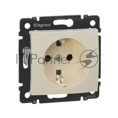 Розетка Legrand 774321 2К+3 со шторками, слон. кость Valena