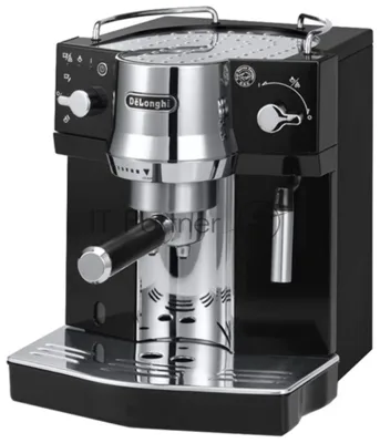 Кофеварка эспрессо DeLonghi EC820.B 1450Вт серебристый/черный