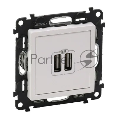 Механизм розетки USB 2-м Valena Life 240В/5В 1500мА с лицевой панелью бел. Leg 753412